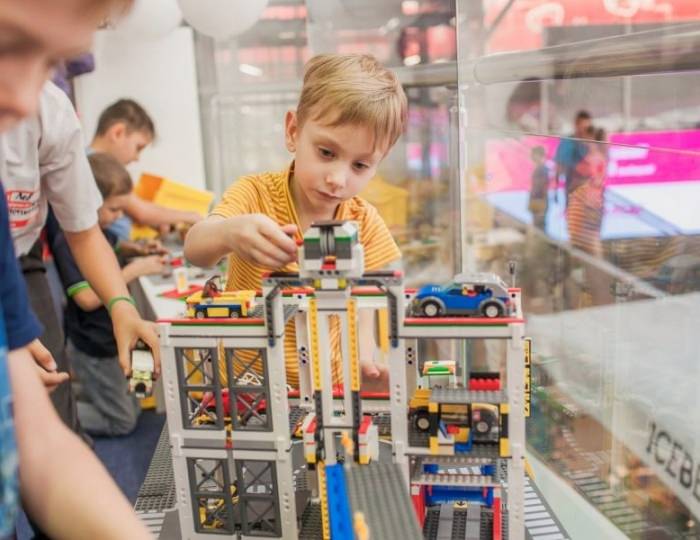 Услуги для детей - Отель Марриотт Красная Поляна / Sochi Marriott Krasnaya Polyana